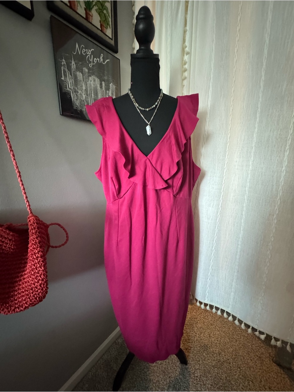 Magenta Ruffle V-Neck Midi BodyCon Dress - Picture 3 of 10